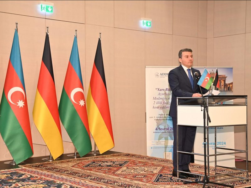Almaniya paytaxtında “Xarı Bülbül” Azərbaycan Mədəniyyət Evinin iki illiyi qeyd edilib 