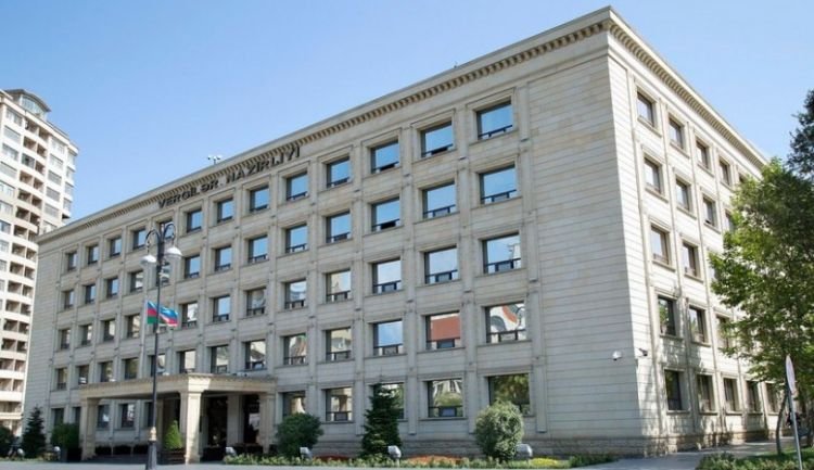 Dövlət Vergi Xidməti vəzifəli şəxslərinin sayını açıqlayıb