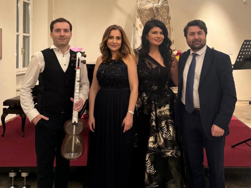 Milanda Azərbaycan klassik musiqisi səsləndirilib