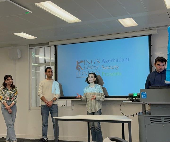 Londonda Azərbaycan Tələbə Cəmiyyətinin üzvləri ilə ilk görüş keçirilib