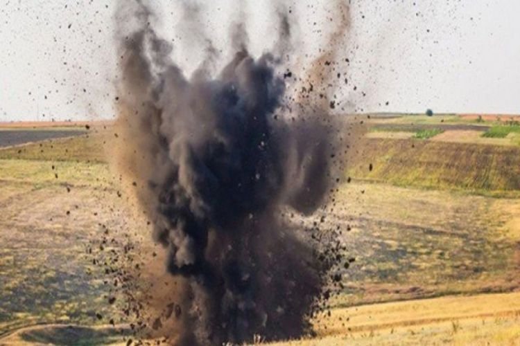 Ermənistan hərbçisi Azərbaycanla sərhəddə minaya düşüb
