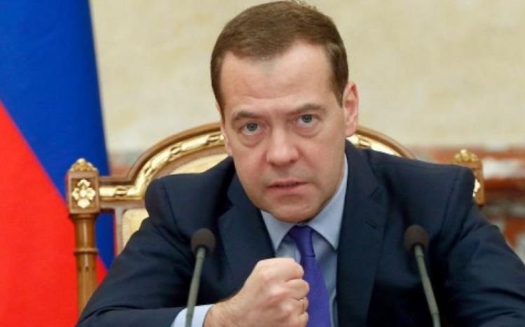 Medvedev: “Crocus City Hall”da törədilən terror aktının sponsoru Makrondur