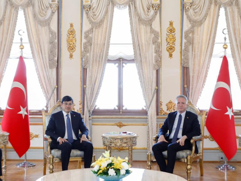 Председатель Государственного комитета встретился с губернатором Стамбула
