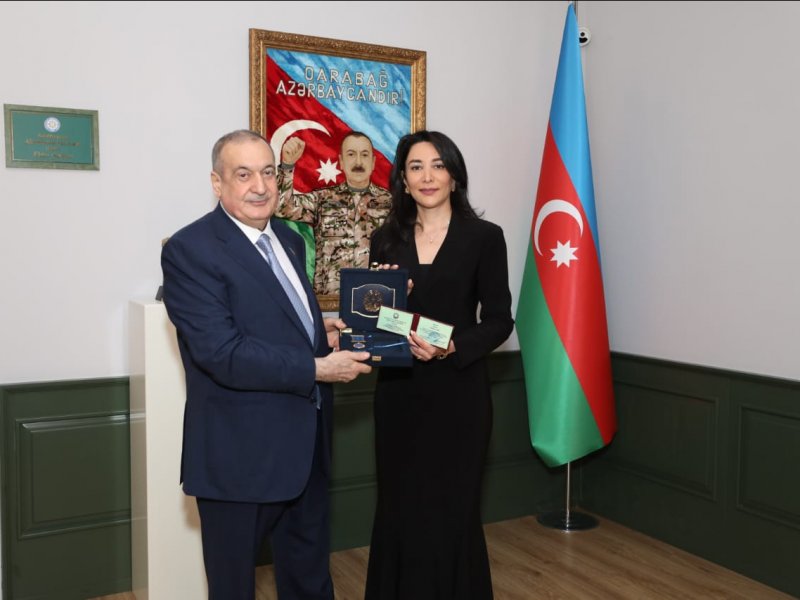 “Ombudsman Azərbaycan Ağsaqqallar Şurasının sədrini təsisatın yubiley medalı ilə təltif edib