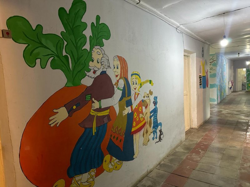 İTİTALA KƏND  KÖRPƏLƏR EVİ-UŞAQ BAĞÇASINA DAXİL OLARKƏN UŞAQ RƏSM QALAREYASINI XATIRLADIR-FOTOLAR.
