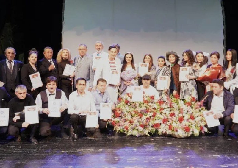 MƏNİM AĞ GÖYƏRÇİNİM TAMAŞASI GÖSTƏRİLİB-FOTOLAR.
