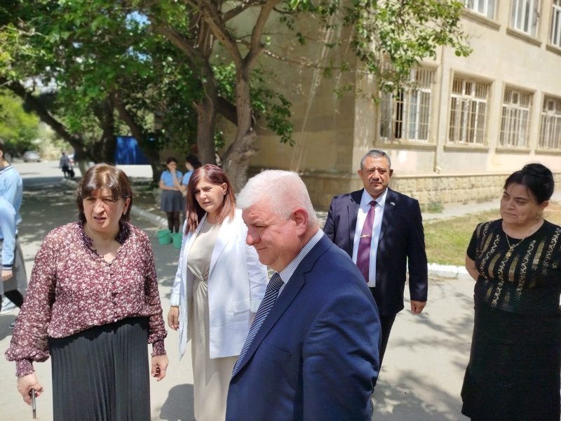 28 may - Müstəqillik günü ilə əlaqədar "Arşın mal alan məktəbin səhnəsində" adlı tədbir keçirilmişdir-FOTOLAR.