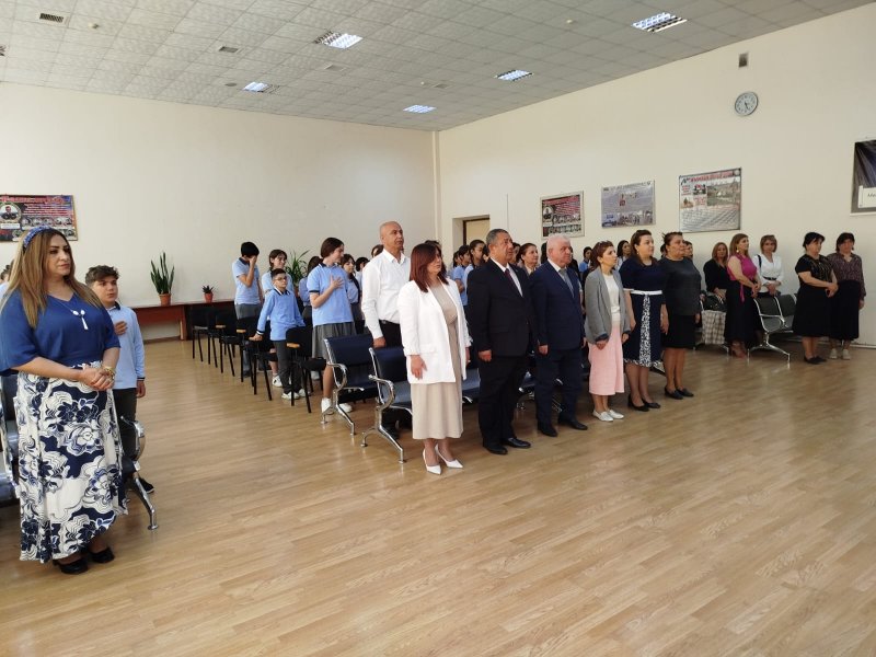 28 may - Müstəqillik günü ilə əlaqədar "Arşın mal alan məktəbin səhnəsində" adlı tədbir keçirilmişdir-FOTOLAR.