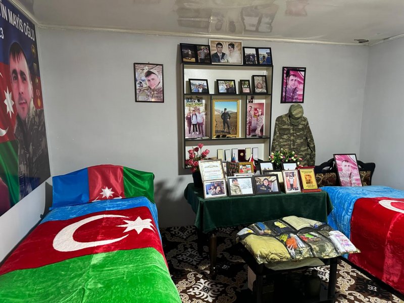ŞƏHİD HÜSEYN XANMƏMMƏDOV İŞĞAL ALTINDA OLAN SONUNCU ƏRAZİLƏRİMİZİ AZAD EDƏNLƏRDƏNDİR-FOTO-VİDEO.
