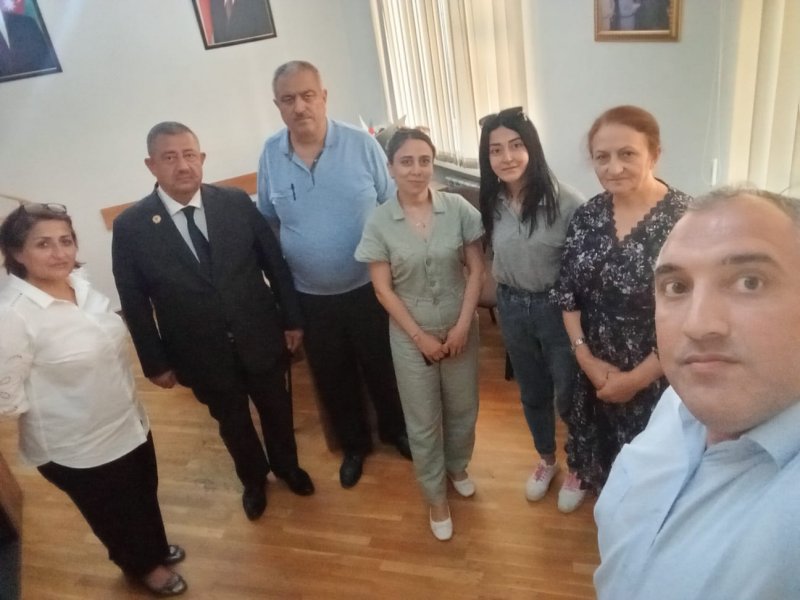 TƏHSİL İŞÇİLƏRİ NİZAMİ RAYONUNDA ŞAHMAT YARIŞI KEÇİRİBLƏR.