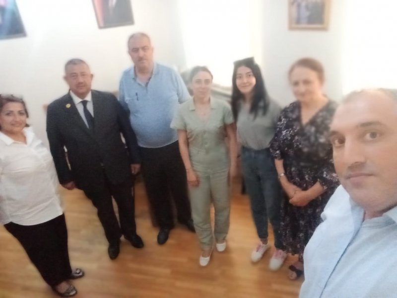 TƏHSİL İŞÇİLƏRİ NİZAMİ RAYONUNDA ŞAHMAT YARIŞI KEÇİRİBLƏR.