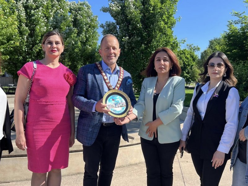 Kanadanın Niaqara Fols şəhərində 28 May – Müstəqillik günü təntənəli şəkildə qeyd edilib