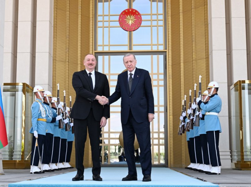 Ankarada Prezident İlham Əliyevin Prezident Rəcəb Tayyib Ərdoğan ilə təkbətək görüşü olub