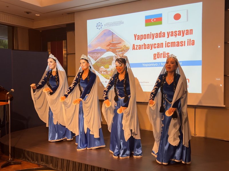 Tokio şəhərində Yaponiyada yaşayan azərbaycanlı və yapon incəsənət ustalarının iştirakı ilə konsert keçirilib