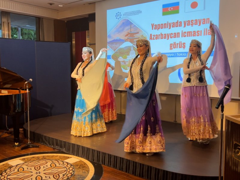 Tokio şəhərində Yaponiyada yaşayan azərbaycanlı və yapon incəsənət ustalarının iştirakı ilə konsert keçirilib