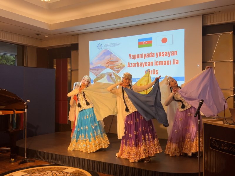 Tokio şəhərində Yaponiyada yaşayan azərbaycanlı və yapon incəsənət ustalarının iştirakı ilə konsert keçirilib