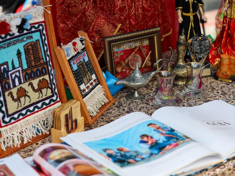 Torontoda Turkuaz Festivalı keçirilib