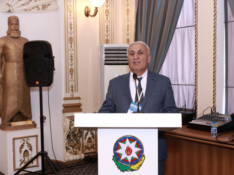 Qazaxıstanda fəaliyyət göstərən diasporumuzun nümayəndələri Dövlət Komitəsində olublar