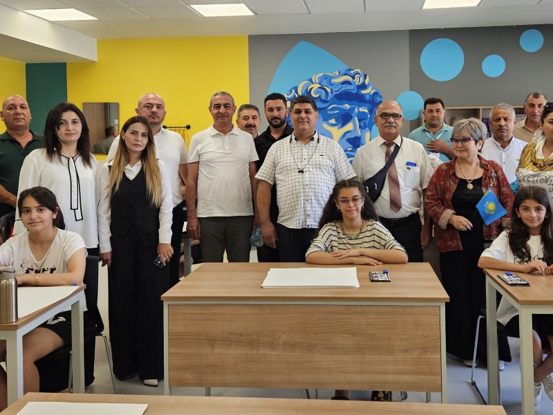 Qazaxıstanda fəaliyyət göstərən Azərbaycan diasporu nümayəndələri Füzuli və Şuşada səfərdə olublar