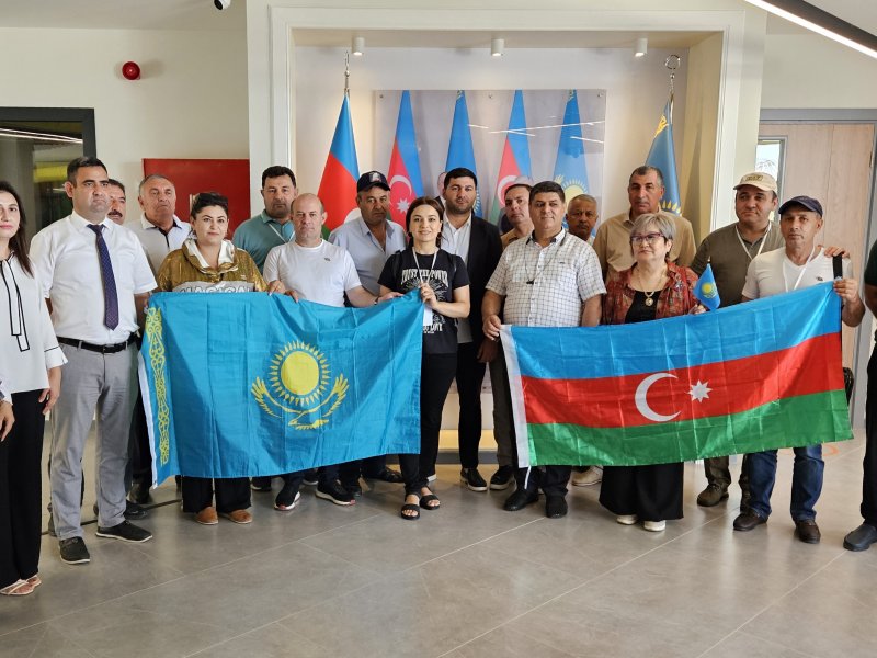 Qazaxıstanda fəaliyyət göstərən Azərbaycan diasporu nümayəndələri Füzuli və Şuşada səfərdə olublar