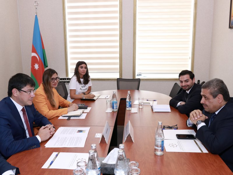 Kolumbiyanın Azərbaycandakı səfiri Dövlət Komitəsində olub