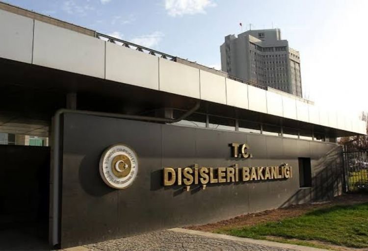 Türkiyə XİN vətəndaşlara Livana səfərlə bağlı xəbərdarlıq edib