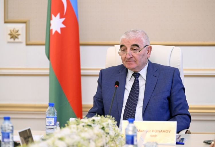 Seçkiləri müşahidə etmək üçün 50 beynəlxalq qurumdan və 69 ölkədən 604 nəfər akkreditə olunub