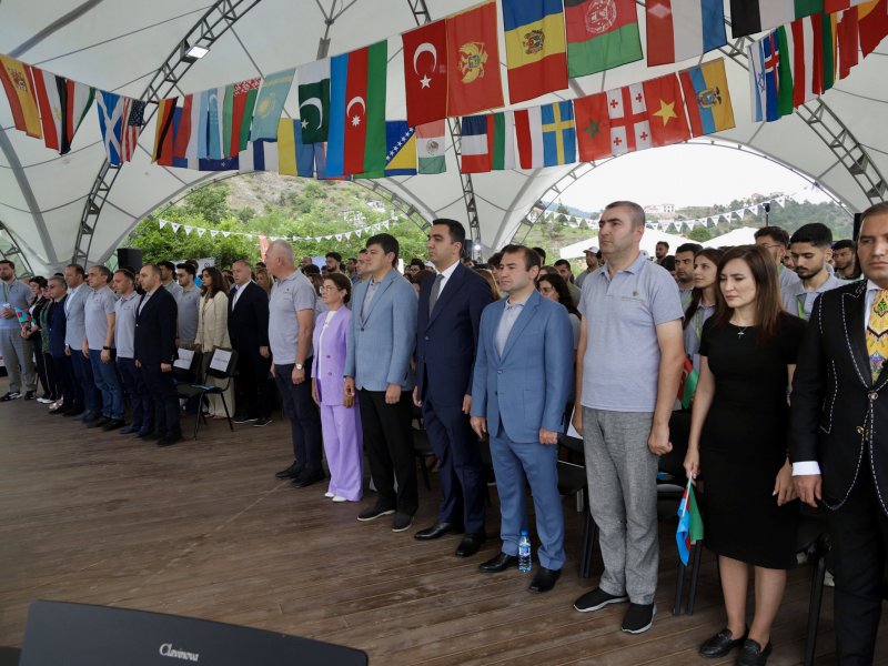 Laçında “Gənclər Yaşıl Dünya Naminə” Diaspor Gənclərinin V Yay Düşərgəsinin rəsmi açılış mərasimi keçirilib