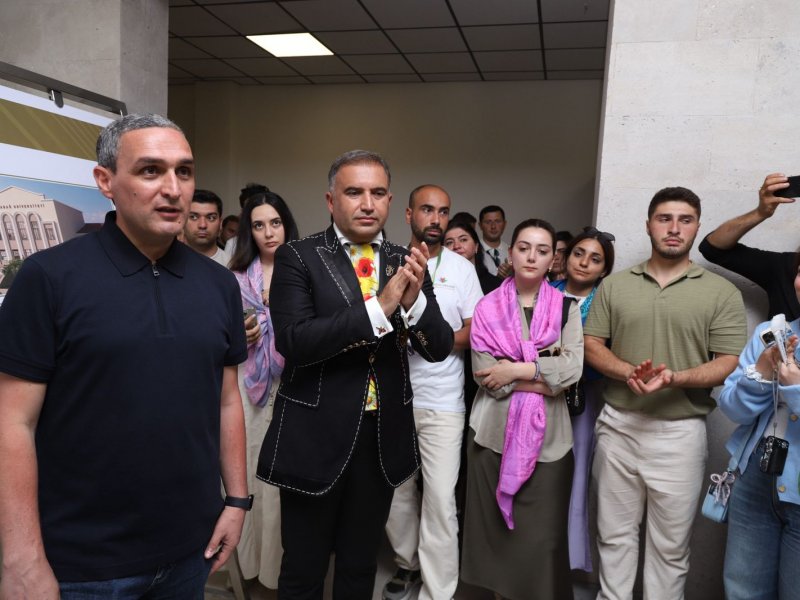Diaspor Gənclərinin V Yay Düşərgəsi iştirakçıları Xankəndində Qarabağ Universitetində olublar