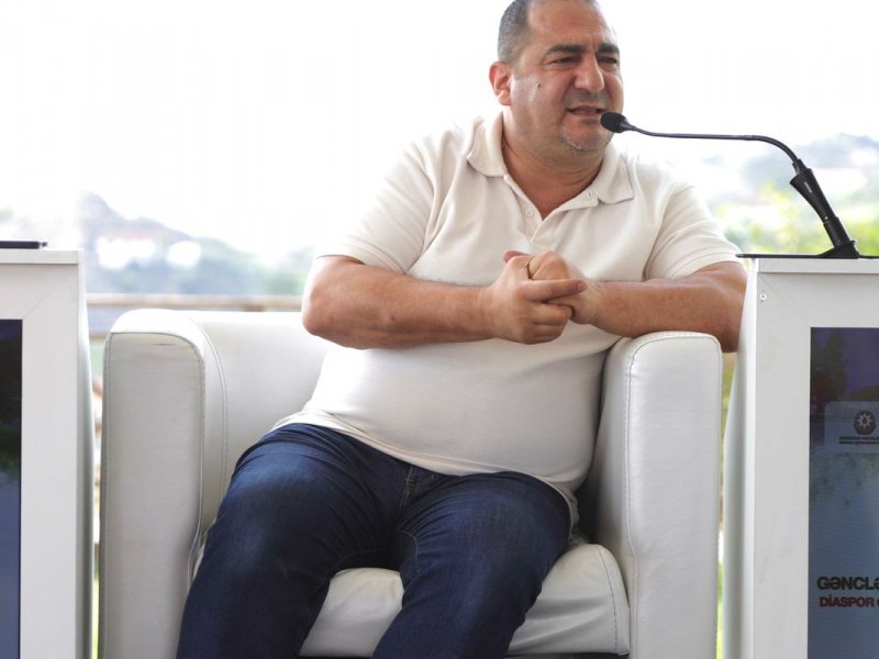 V Yay Düşərgəsində “Diaspor üçün bir ideyam var” mövzusunda panel keçirilib