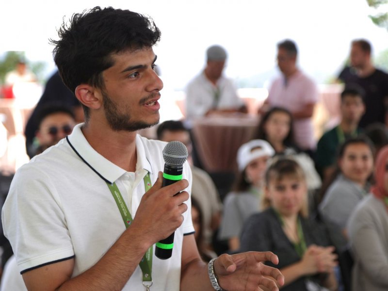 V Yay Düşərgəsində “Diaspor üçün bir ideyam var” mövzusunda panel keçirilib