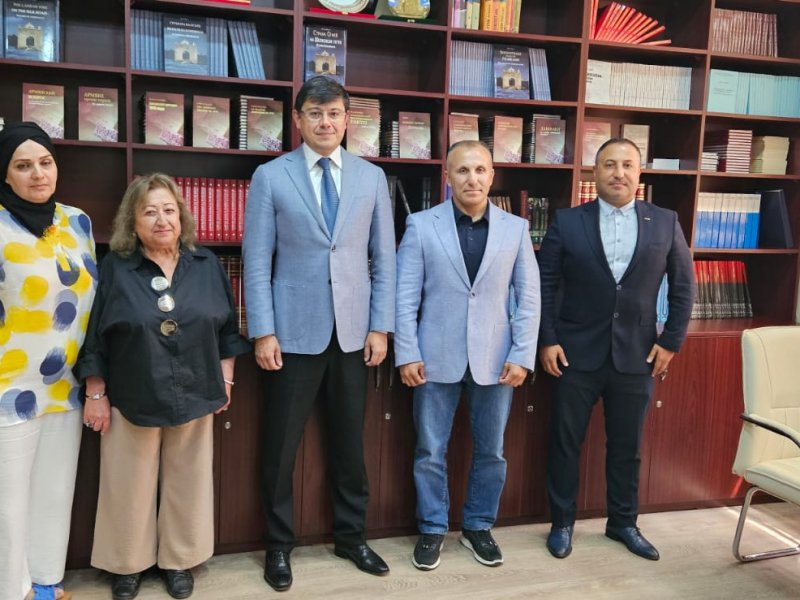 Benilüks Azərbaycanlıları Konqresinin rəhbərliyi Dövlət Komitəsində olub