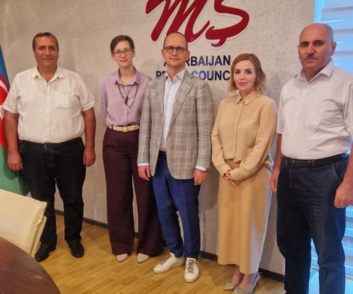 ATƏT DTİHB-nin Seçki Müşahidə Missiyasının təmsilçiləri Mətbuat Şurasında olublar