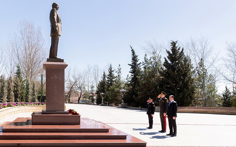 Daxili işlər naziri Şamaxı rayonunda vətəndaş qəbulu və sıra baxışı keçirib