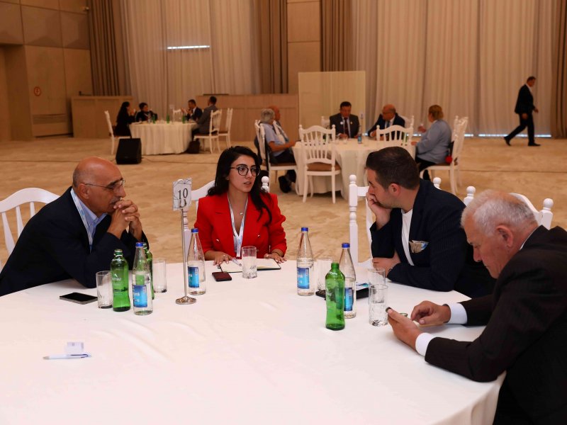 Xaricdə yaşayan Azərbaycanlı Alimlərin Forumu çərçivəsində bir sıra tədbirlər keçirilib