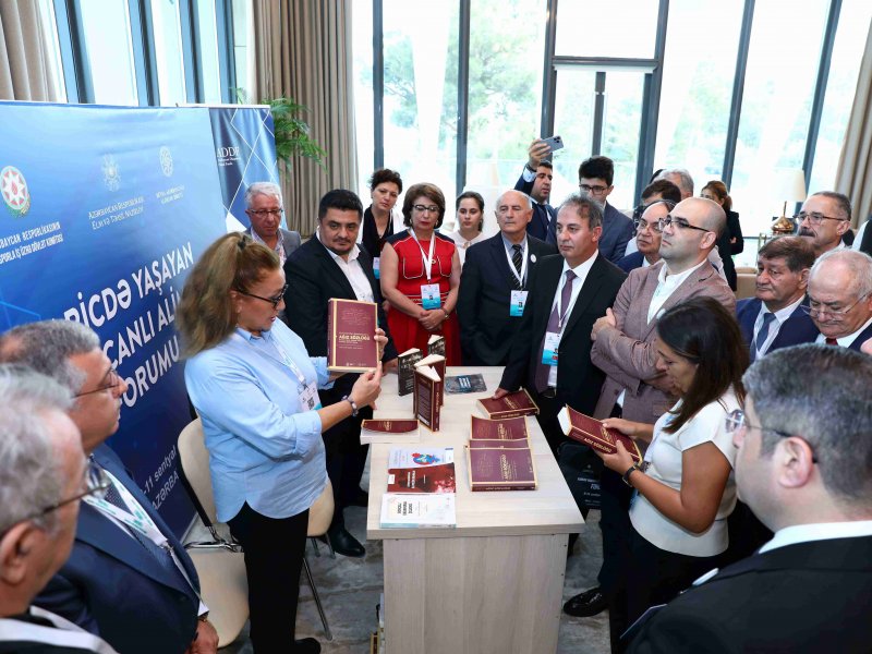 Xaricdə yaşayan Azərbaycanlı Alimlərin Forumu çərçivəsində bir sıra tədbirlər keçirilib