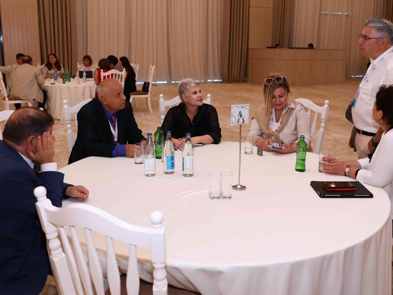 Xaricdə yaşayan Azərbaycanlı Alimlərin Forumu çərçivəsində bir sıra tədbirlər keçirilib