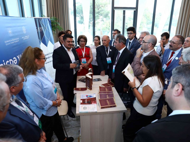 Xaricdə yaşayan Azərbaycanlı Alimlərin Forumu çərçivəsində bir sıra tədbirlər keçirilib