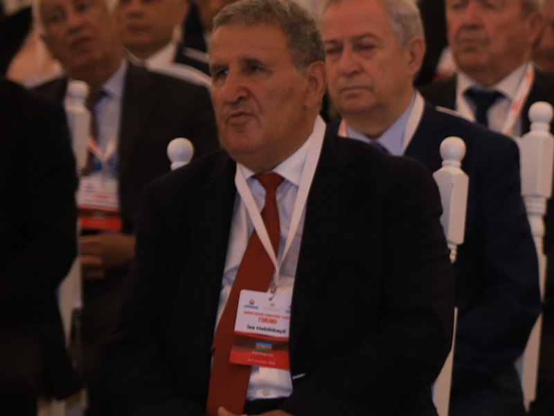 “Xaricdə  Yaşayan  Azərbaycanlı  Alimlərin Forumunun keçirilməsi Qarabağın yenidən qurulması və gələcəyinin müəyyən edilməsi istiqamətində düşünülmüş bir addımdır” 
