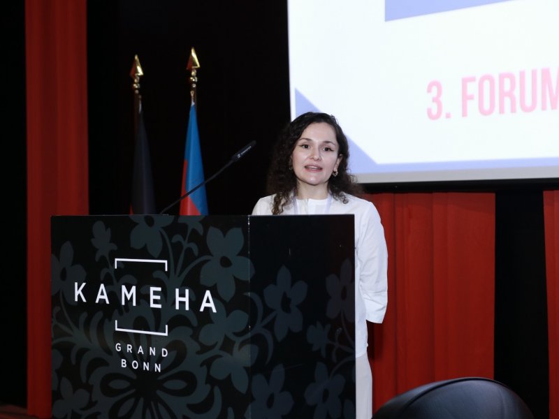 Almaniyada Yaşayan Azərbaycanlı Həkimlərin III Forumunda müxtəlif mövzularda elmi müzakirələr aparılıb
