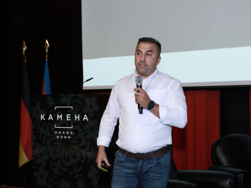 Almaniyada Yaşayan Azərbaycanlı Həkimlərin III Forumunda müxtəlif mövzularda elmi müzakirələr aparılıb