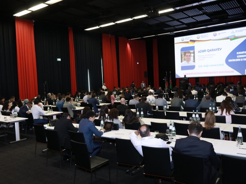 Almaniyada Yaşayan Azərbaycanlı Həkimlərin III Forumunda müxtəlif mövzularda elmi müzakirələr aparılıb