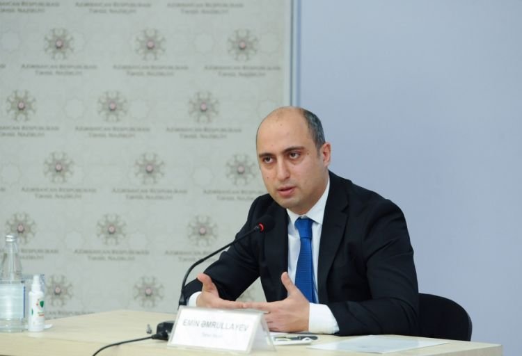 Emin Əmrullayev: Növbəti illərdə qəbul planını daha da artırmaq istəyirik