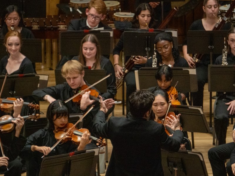 Texas Universitetində azərbaycanlı musiqiçi Fərhad Xudiyevin konserti olub