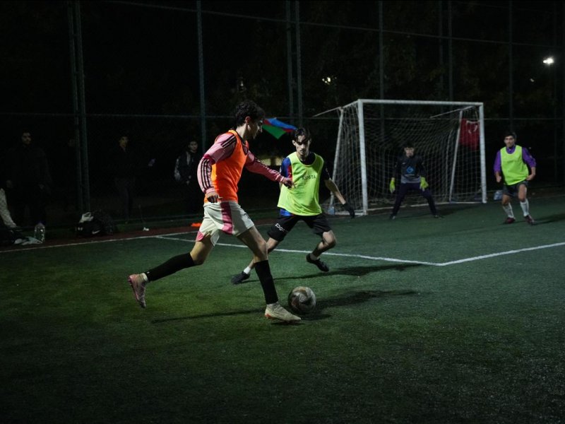 İstanbulda azərbaycanlı tələbələr arasında keçirilən futbol turniri başa çatıb  