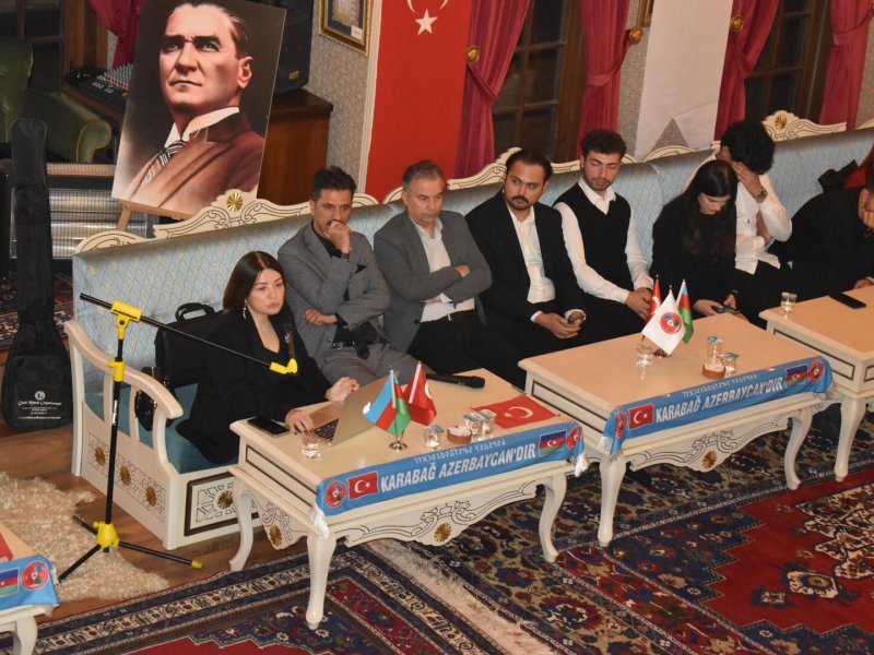 Manisada Zəfər Günü münasibətilə tədbir keçirilib
