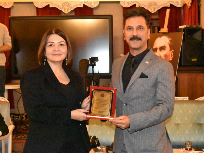 Manisada Zəfər Günü münasibətilə tədbir keçirilib