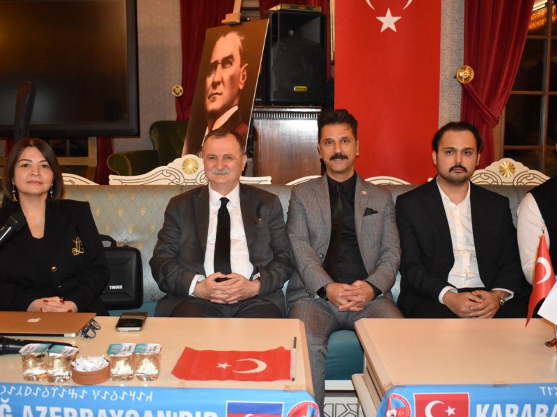 Manisada Zəfər Günü münasibətilə tədbir keçirilib