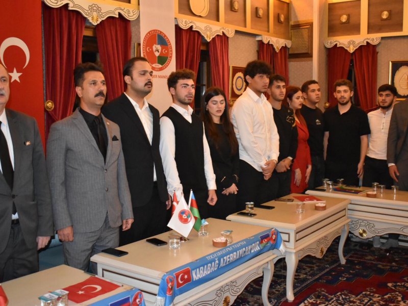 Manisada Zəfər Günü münasibətilə tədbir keçirilib