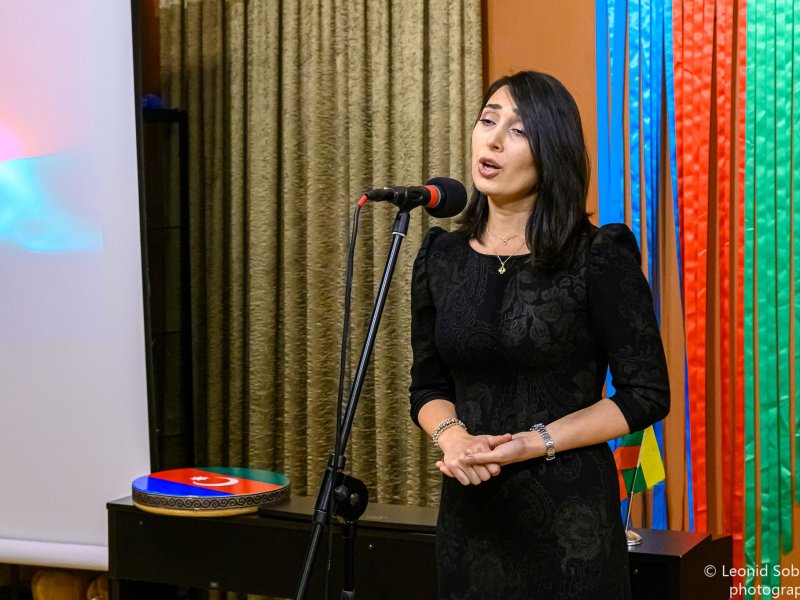 Litvada Zəfər Günü və Dövlət Bayrağı Günü qeyd edilib